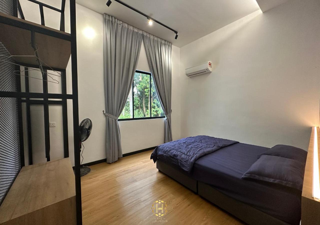 The Luxurious 27, Johor Bahru Villa Eksteriør billede