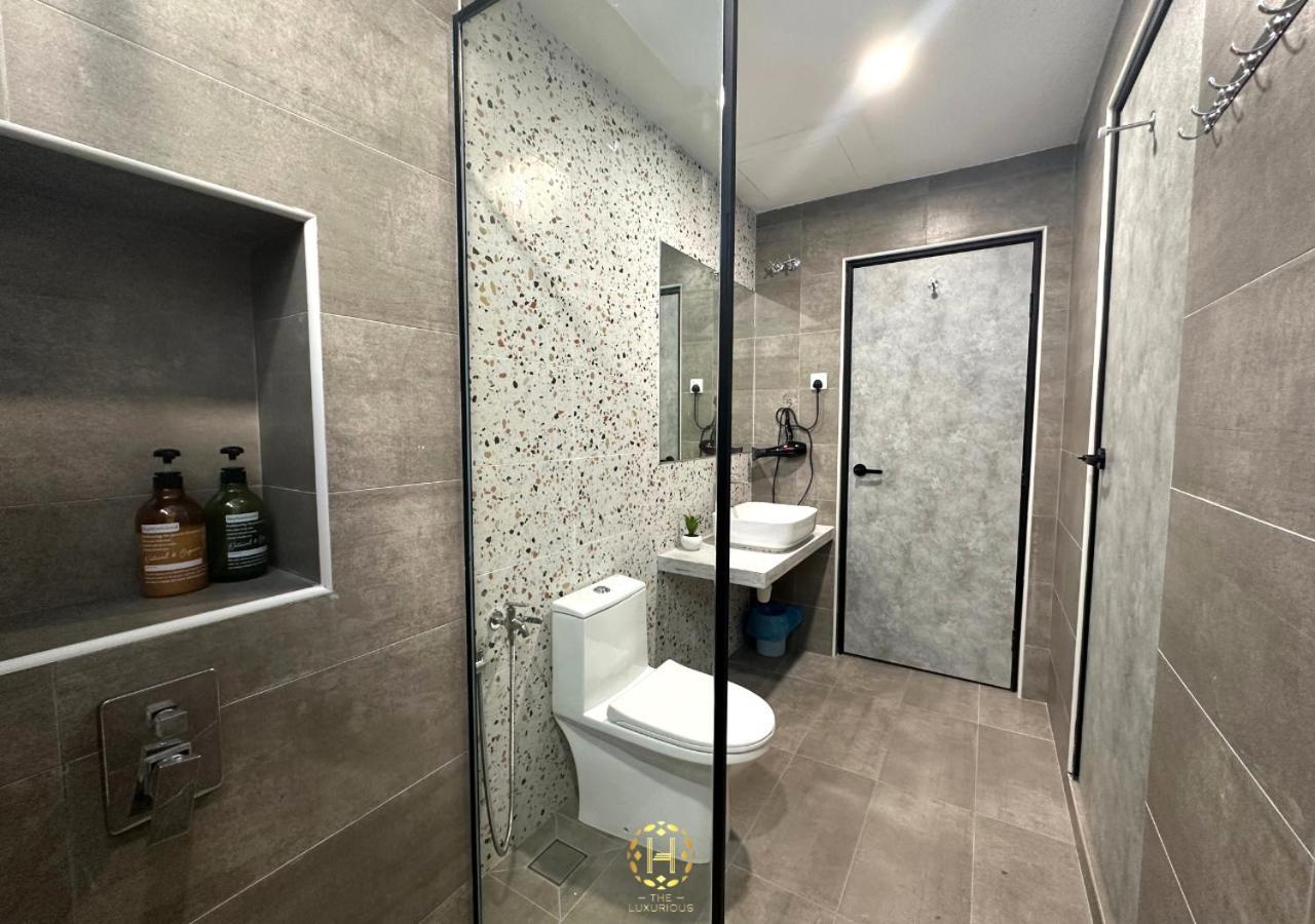 The Luxurious 27, Johor Bahru Villa Eksteriør billede