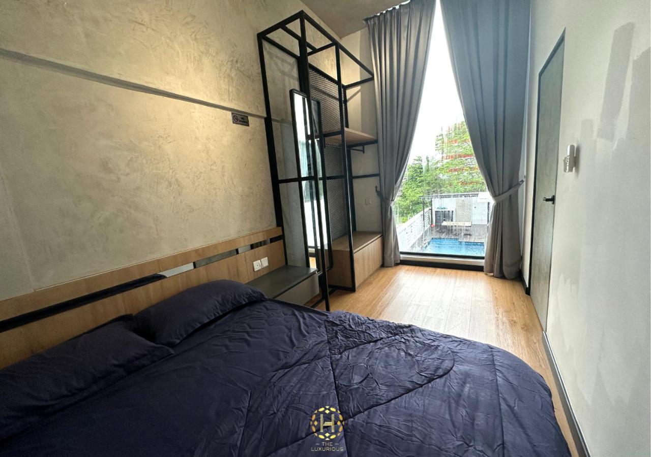 The Luxurious 27, Johor Bahru Villa Eksteriør billede