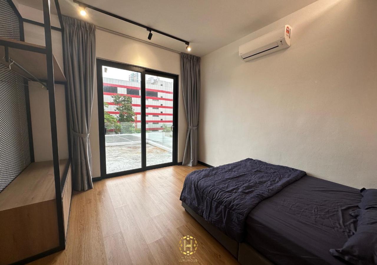 The Luxurious 27, Johor Bahru Villa Eksteriør billede