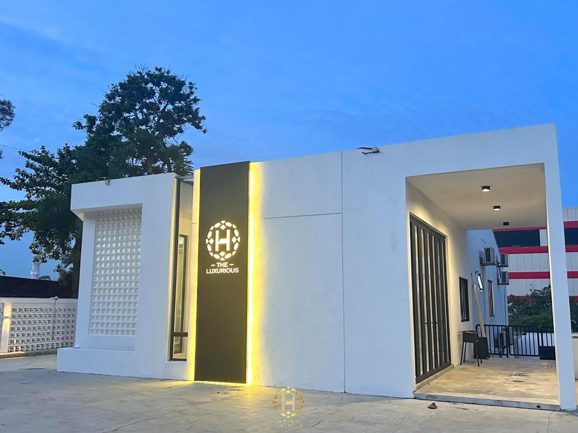 The Luxurious 27, Johor Bahru Villa Eksteriør billede